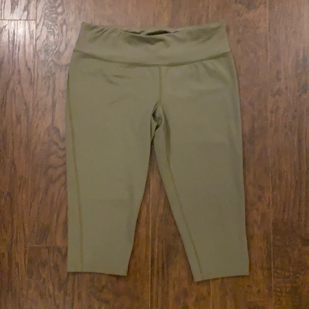 Comfortable Green Leggings